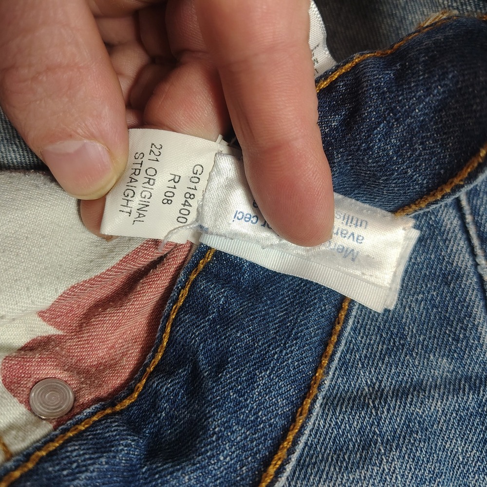 Lucky Brand 221 Original Straight Men 31x30 Blue Faded Denim Cotton Jeans - Picture 5 of 15